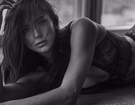 ruby onlyfans erwachsene exklusive bild