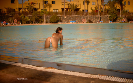 Yulieart erwachsene nackte bilder