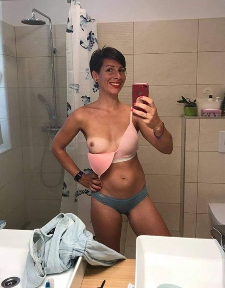 Kat Haze xxx top archiv