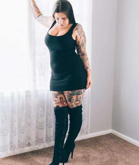 Nikki Hunter xxx erwachsene fotos