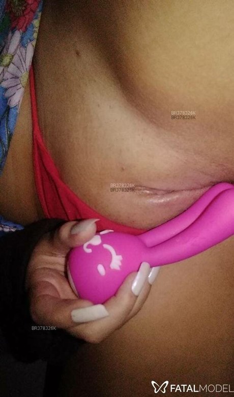 Sah Medeiros exklusive porno archiv