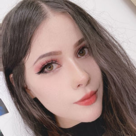 Laura Maya kostenlose erwachsene galerie