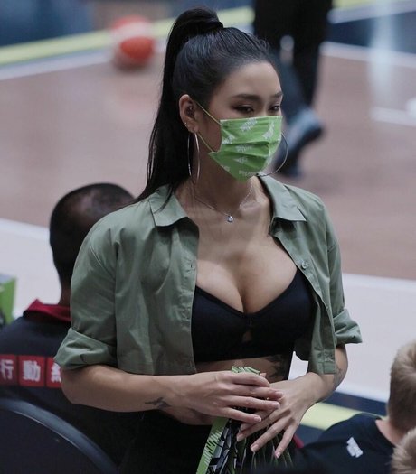 _lulumi_ exklusive erotische bilder