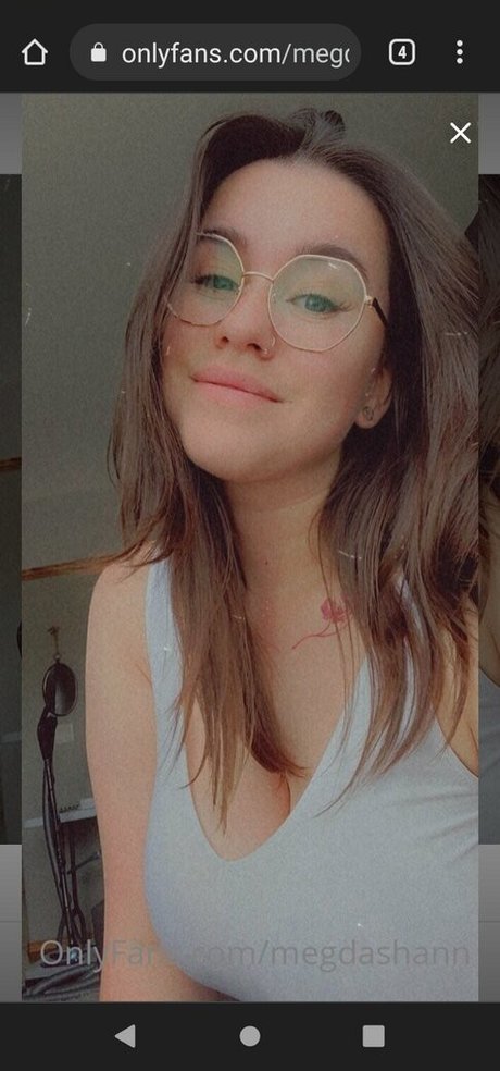 Megdashann model top galerie