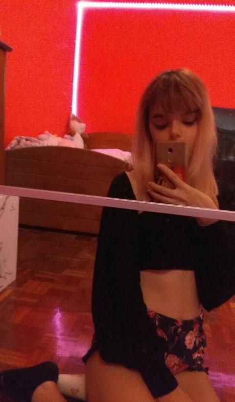 Mariikawa erwachsene schöne archiv