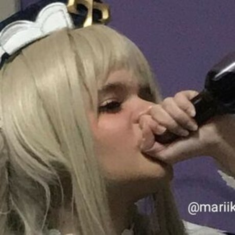 Mariikawa schöne nackte fotos