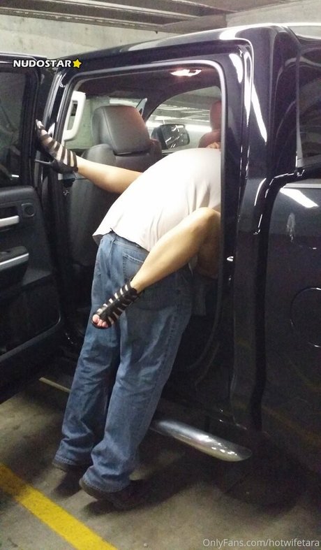 hotwifetara perfekte heiße galerien