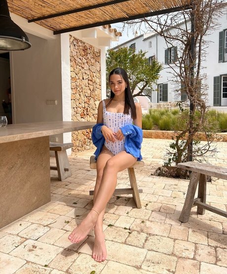 Angela Marmol schöne erwachsene foto