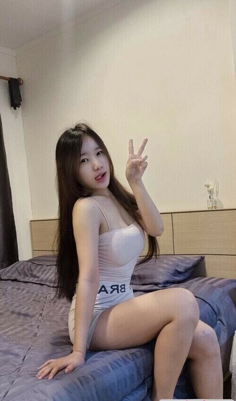 hübsche muschi nur fans exklusive kunst galerien