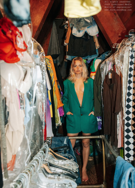 Megan Samperi freie nackte archiv