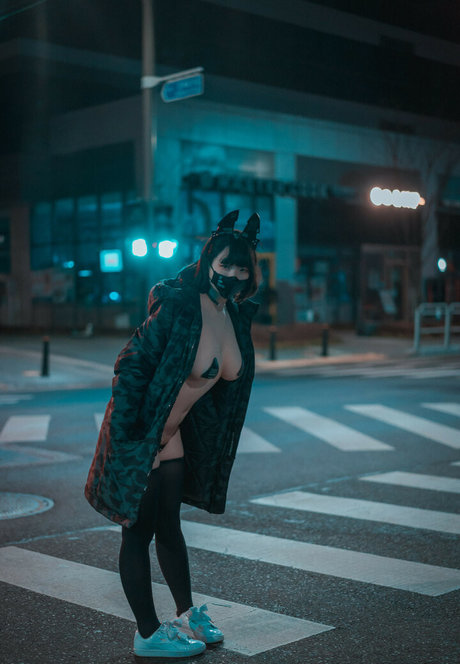 latex-onlyfans erwachsene nackt bild