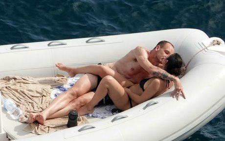 Charlie XCX hd nackt galerie