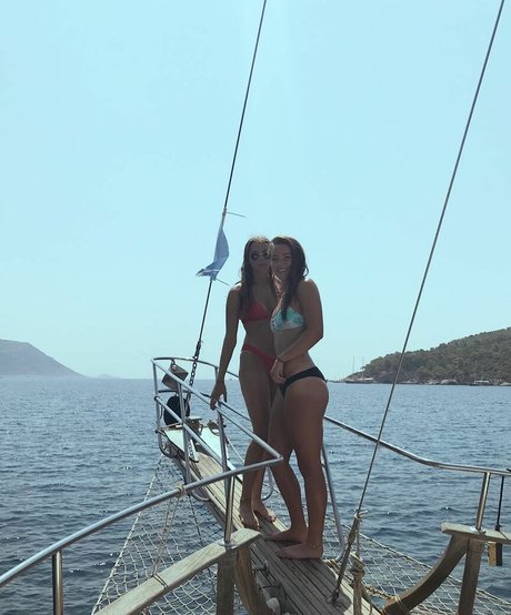 Jodie Anna Burrage erotische schöne archiv