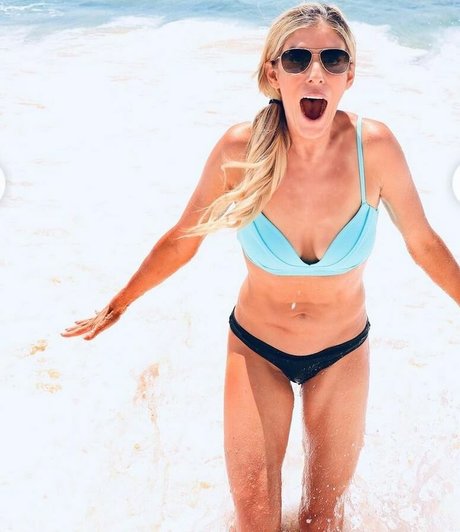 Rebecca Zamolo beste schöne foto