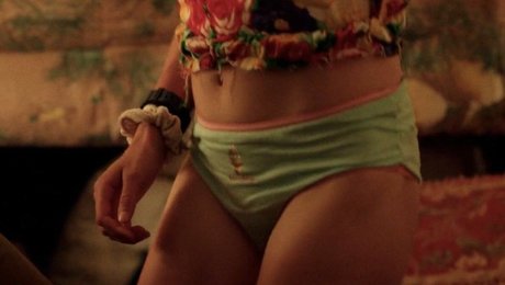 Alexi Pappas porno xxx archiv