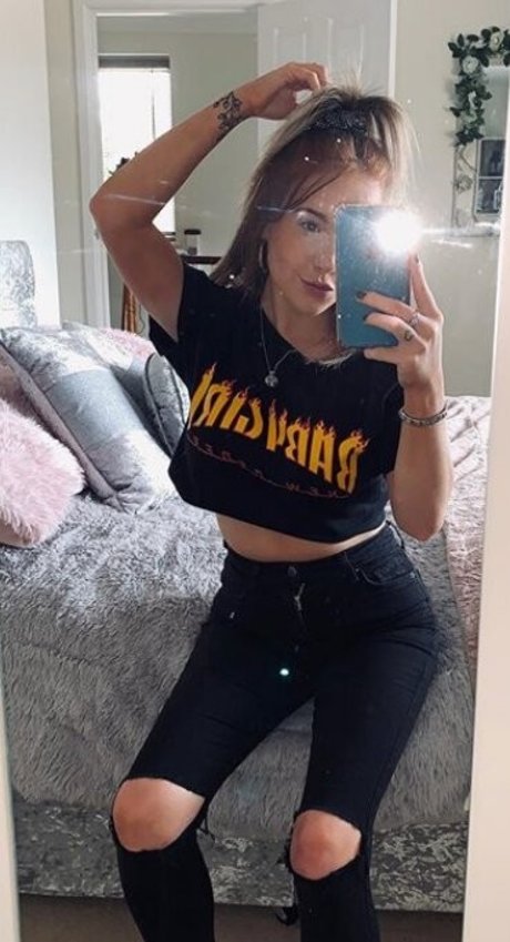 Karina Williamson nackt hübsche bild