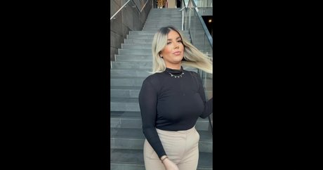 _naz t heiße erwachsene foto