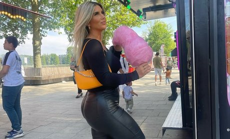 _naz t nackt hübsche bild