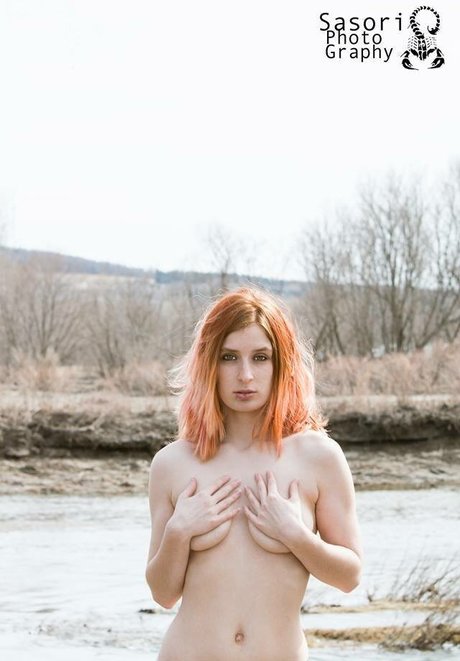 Sanny Chixy top pornografische bild