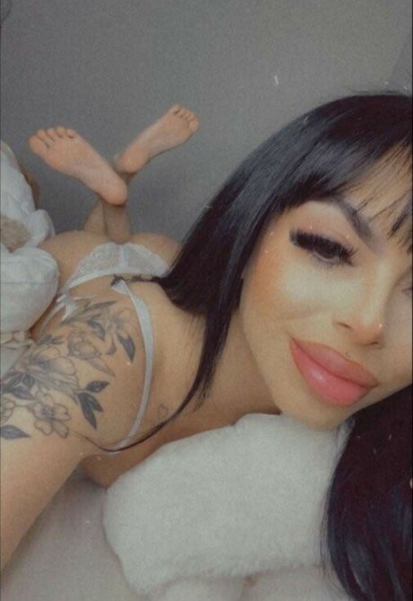 Breanna Riverside schauspielerin sexy galerie