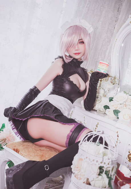 Miinmeow model porno bild