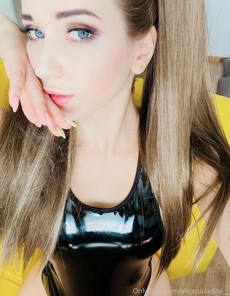 _Timeless Paradox exklusive nackten fotos