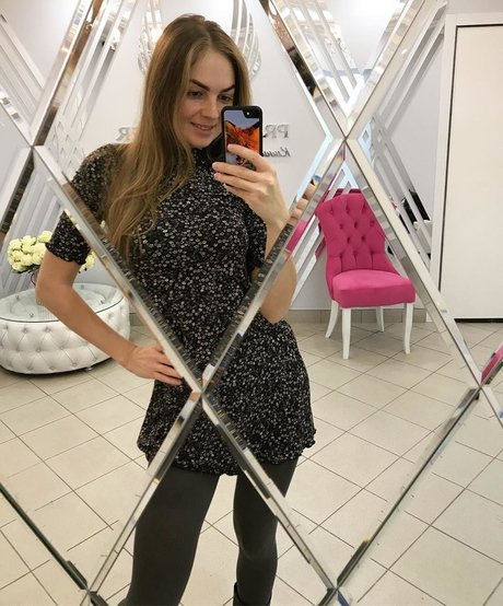 katmartynova1 schauspielerin hübsche foto