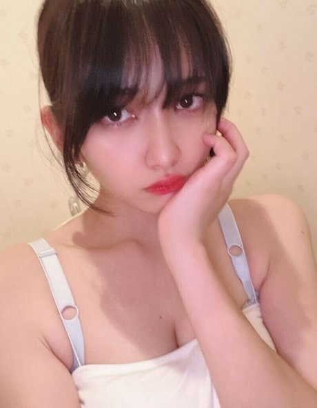 Madoka Natsume nackt hd foto