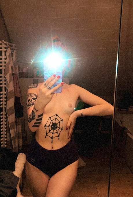 außerhalb von onlyfans nette galerie