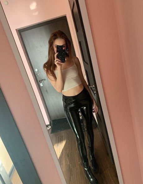 alexandra shock pornostar nette galerien