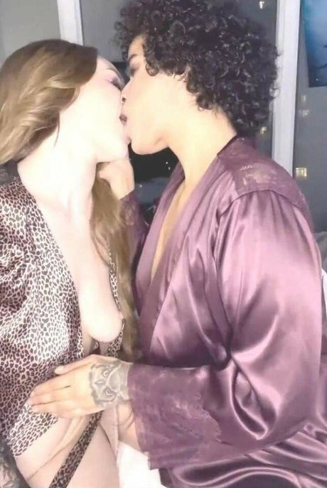 Rahaf Mohamed erotische schöne archiv