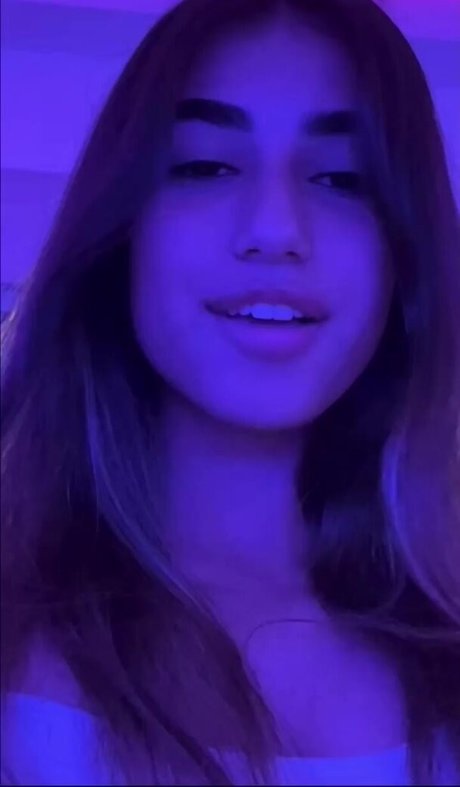 Lia Barlev xxx nette foto