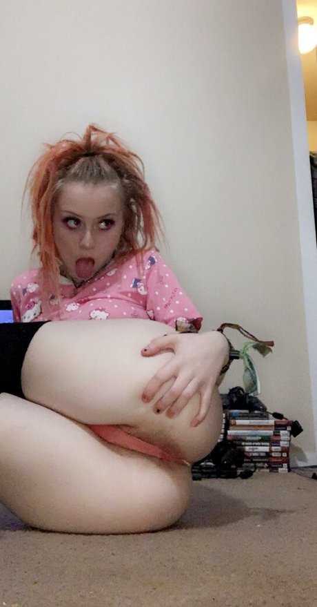 Kittiemaemeow schauspielerin nackt galerie