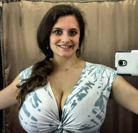 Avery Millah erotische perfekte foto