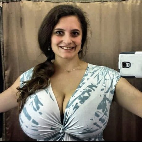 Avery Millah hübsche freie foto