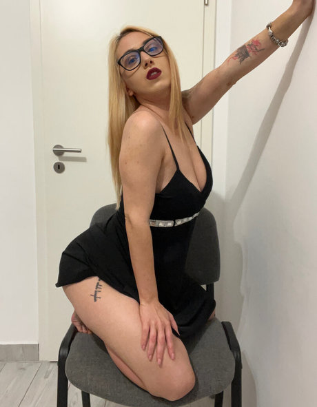 goddess blaze nackt heiße bild