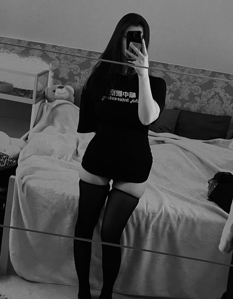 _nineer hübsche nackte galerie