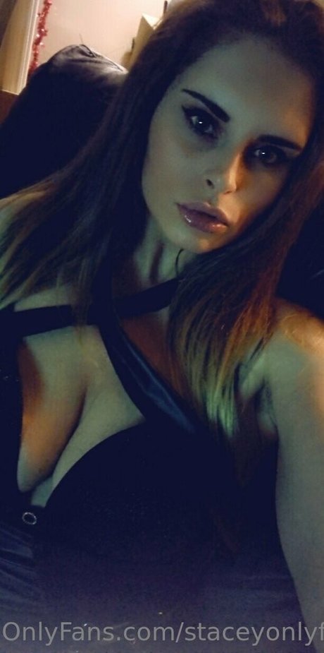 staceyonlyfans sexy erotische bild