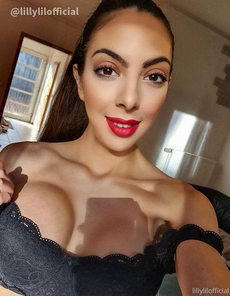 lillylilofficial exklusive kunst bild