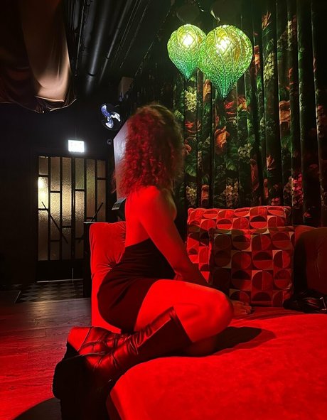 sweetbutsavvy kunst akt bilder