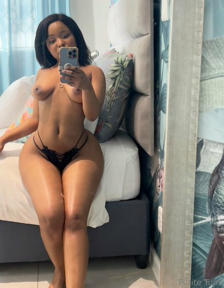 petitetumi hübsche nette foto