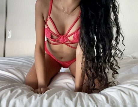 petitebabexo schöne nackte bilder