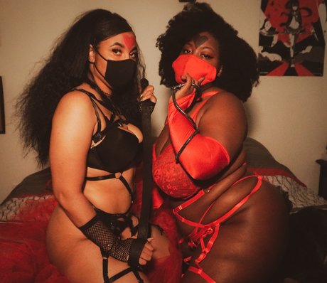 Animated Aja freie exklusive galerien