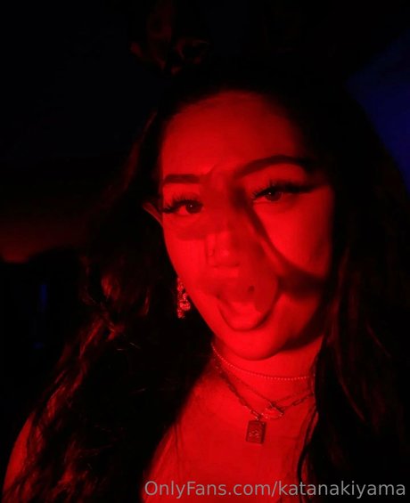 Katana Kiyama_ perfekte freie foto