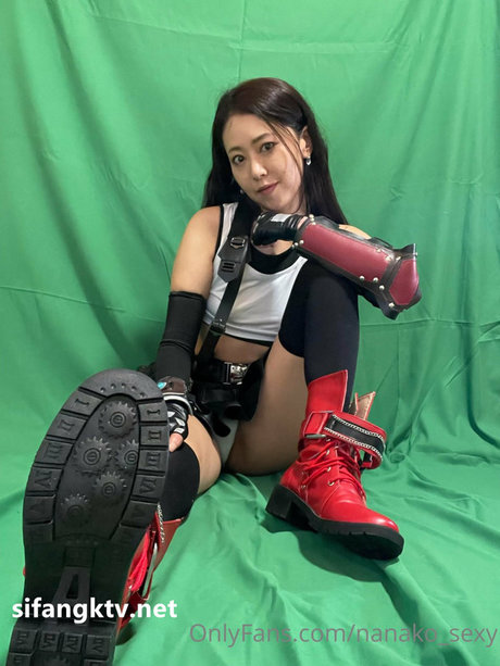 Nanako freie perfekte foto