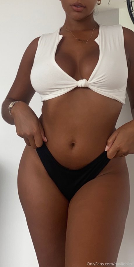 Bayliebleu beste nackten bild