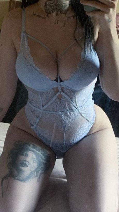 Tessaovde beste nackten bild