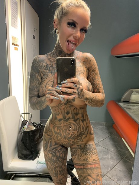 Gym Gamer Girl porno schöne bild