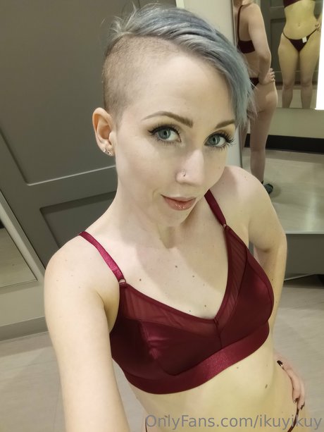 Ikuy Cosplayer xxx pornografische galerien