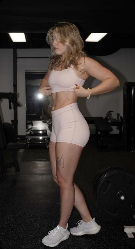 schwules fitnessstudio nur fans erotische freie bilder